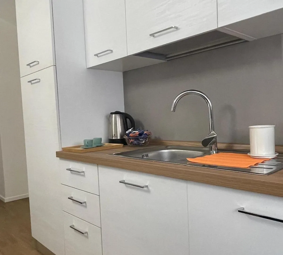 Pizzoli Suite Bari Apartment